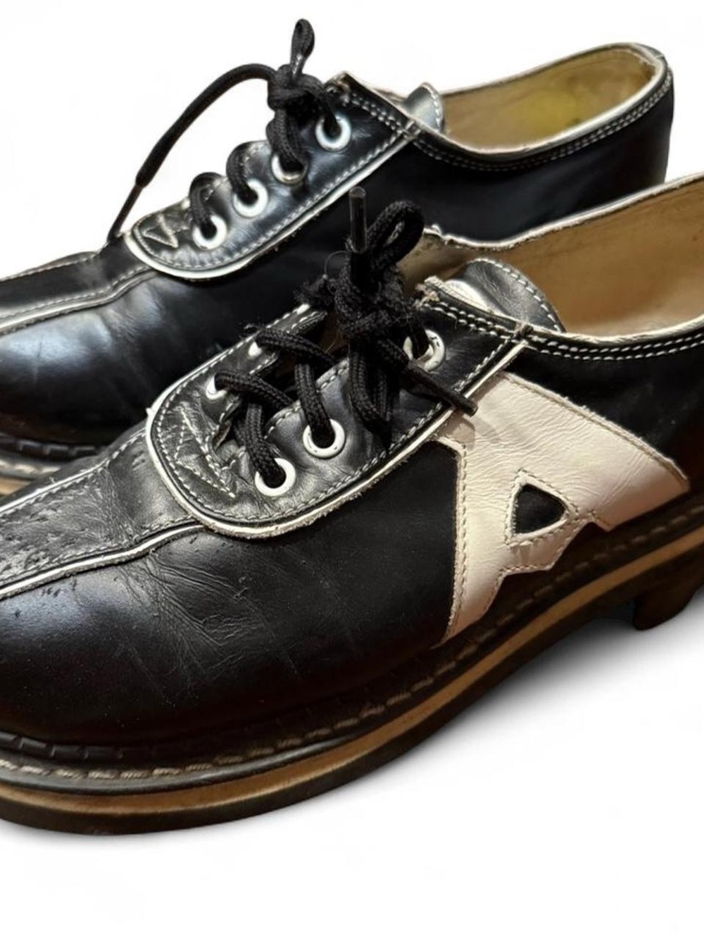 Vintage John Fluevog Lace Up Leather Derby Sneakers